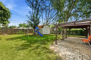 5907 Cedar Ridge Dr, Arlington, TX 76017 - Photo 19