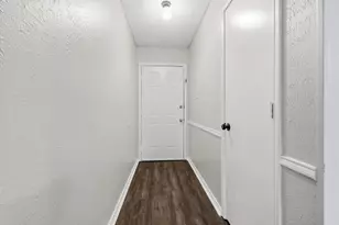 5907 Cedar Ridge Dr, Arlington, TX 76017 - Photo 5