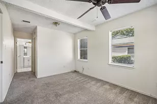 4426 Kelton Dr, Dallas, TX 75209 - Photo 13