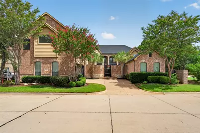 3801 Park Manor Court, Arlington, TX 76017 - Photo 1