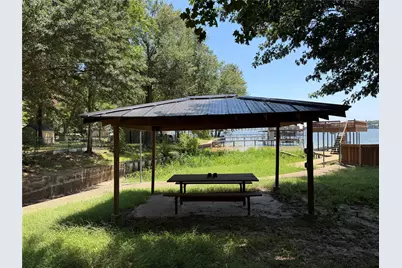 196 Scenic Drive, Mabank, TX 75156 - Photo 13
