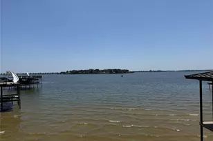 196 Scenic Dr, Mabank, TX 75156 - Photo 1