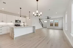 2326 Fairfax Dr, Irving, TX 75060 - Photo 9