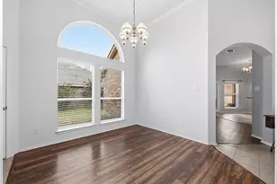 3221 Canary Ln, Midlothian, TX 76065 - Photo 7
