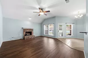 3221 Canary Ln, Midlothian, TX 76065 - Photo 11