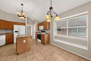 412 Sugar Mill Rd, Cedar Hill, TX 75104 - Photo 9