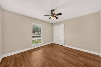 412 Sugar Mill Road, Cedar Hill, TX 75104 - Photo 17