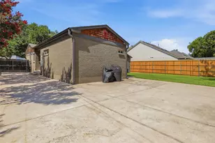 3637 Shelby Dr, Fort Worth, TX 76109 - Photo 31