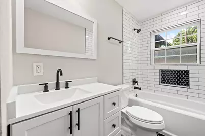 8635 Strathmore Drive, Dallas, TX 75238 - Photo 15