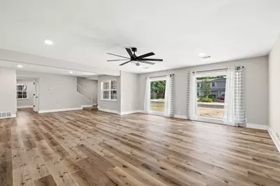 8635 Strathmore Drive, Dallas, TX 75238 - Photo 13