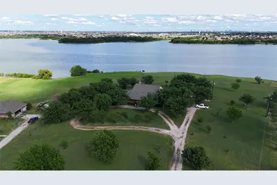 679 Doe Creek Road, Little Elm, TX 75068 - Photo 7