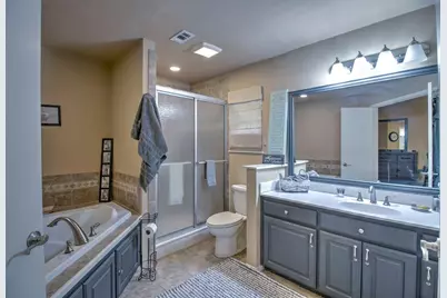 1010 Kiowa Drive W, Lake Kiowa, TX 76240 - Photo 19