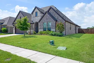 209 Chesapeake Dr, Forney, TX 75126 - Photo 3