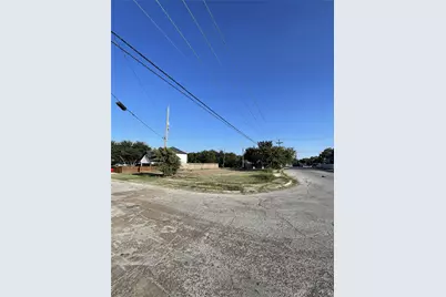 1400 E Morphy Street, Fort Worth, TX 76104 - Photo 7