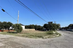 1400 E Morphy St, Fort Worth, TX 76104 - Photo 7