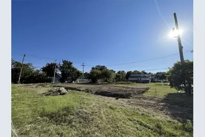 1400 E Morphy Street, Fort Worth, TX 76104 - Photo 3