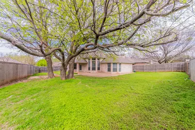 5212 Estrella Lane, Benbrook, TX 76126 - Photo 15