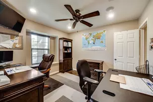 6708 Olivewood Dr, Arlington, TX 76001 - Photo 17
