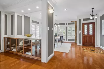 2702 Lawtherwood Court, Dallas, TX 75214 - Photo 5