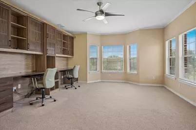 2702 Lawtherwood Court, Dallas, TX 75214 - Photo 31