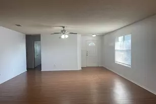 820 Eagle Dr, Saginaw, TX 76131 - Photo 5