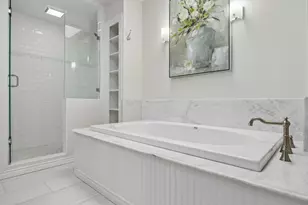 2813 Raintree Dr, Carrollton, TX 75006 - Photo 17