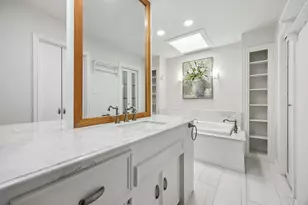 2813 Raintree Dr, Carrollton, TX 75006 - Photo 15