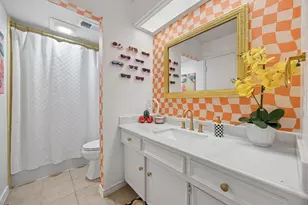 2813 Raintree Dr, Carrollton, TX 75006 - Photo 23