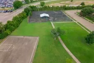 2011 Towngate Dr, Garland, TX 75041 - Photo 21
