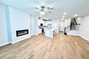 7925 Bayside Dr, Rowlett, TX 75088 - Photo 3