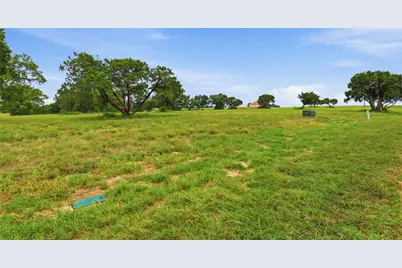 7129 Royal Birkdale Drive, Cleburne, TX 76033 - Photo 5