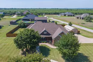 173 Divide Ave, Tuscola, TX 79562 - Photo 3