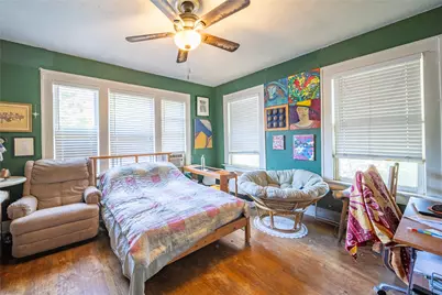 909 Sunset Avenue, Dallas, TX 75208 - Photo 13