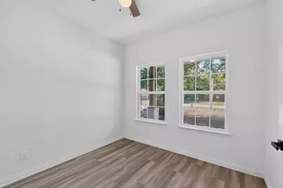 1008 W Crockett Street, Ennis, TX 75119 - Photo 37