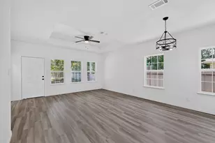 1008 W Crockett St, Ennis, TX 75119 - Photo 11