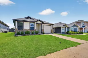 1812 Wickham Dr, Burleson, TX 76028 - Photo 3
