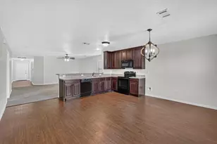 1812 Wickham Dr, Burleson, TX 76028 - Photo 9