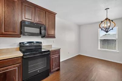 1812 Wickham Drive, Burleson, TX 76028 - Photo 15