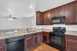 1812 Wickham Dr, Burleson, TX 76028 - Photo 11