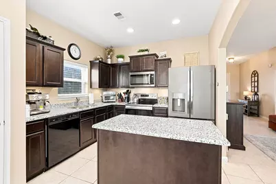 5017 Beaver Creek Avenue, Denton, TX 76207 - Photo 5