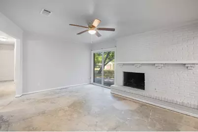 655 W Pentagon Parkway, Dallas, TX 75224 - Photo 15