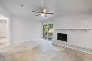 655 W Pentagon Pkwy, Dallas, TX 75224 - Photo 15
