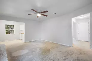 655 W Pentagon Pkwy, Dallas, TX 75224 - Photo 17