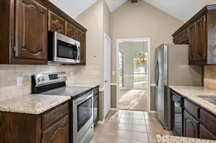 2201 Pendleton Ln, Flower Mound, TX 75028 - Photo 11