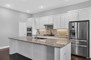 925 Spring Falls Dr, McKinney, TX 75071 - Photo 13