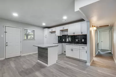 451 Southport Drive, Dallas, TX 75232 - Photo 5