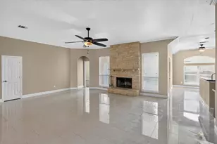 4401 Genesis Ct, Mansfield, TX 76063 - Photo 5