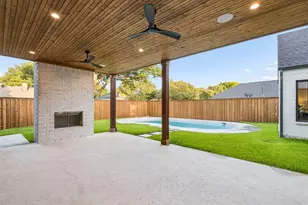 16834 Mossy Oak Dr, Dallas, TX 75248 - Photo 19