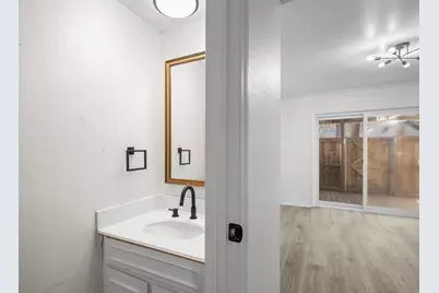 5907 Copperwood Lane #1138, Dallas, TX 75248 - Photo 13