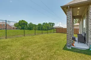 15946 Talamore Ln, Frisco, TX 75035 - Photo 35